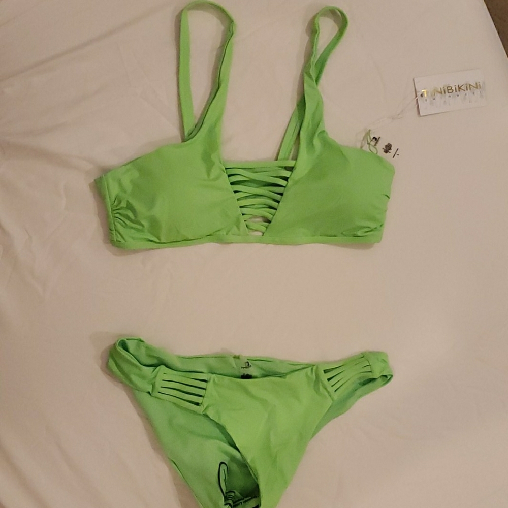 Swim suit